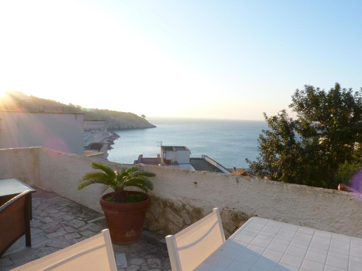 Casa Vacanze Vincenzo E Rosanna Castro  Exterior photo
