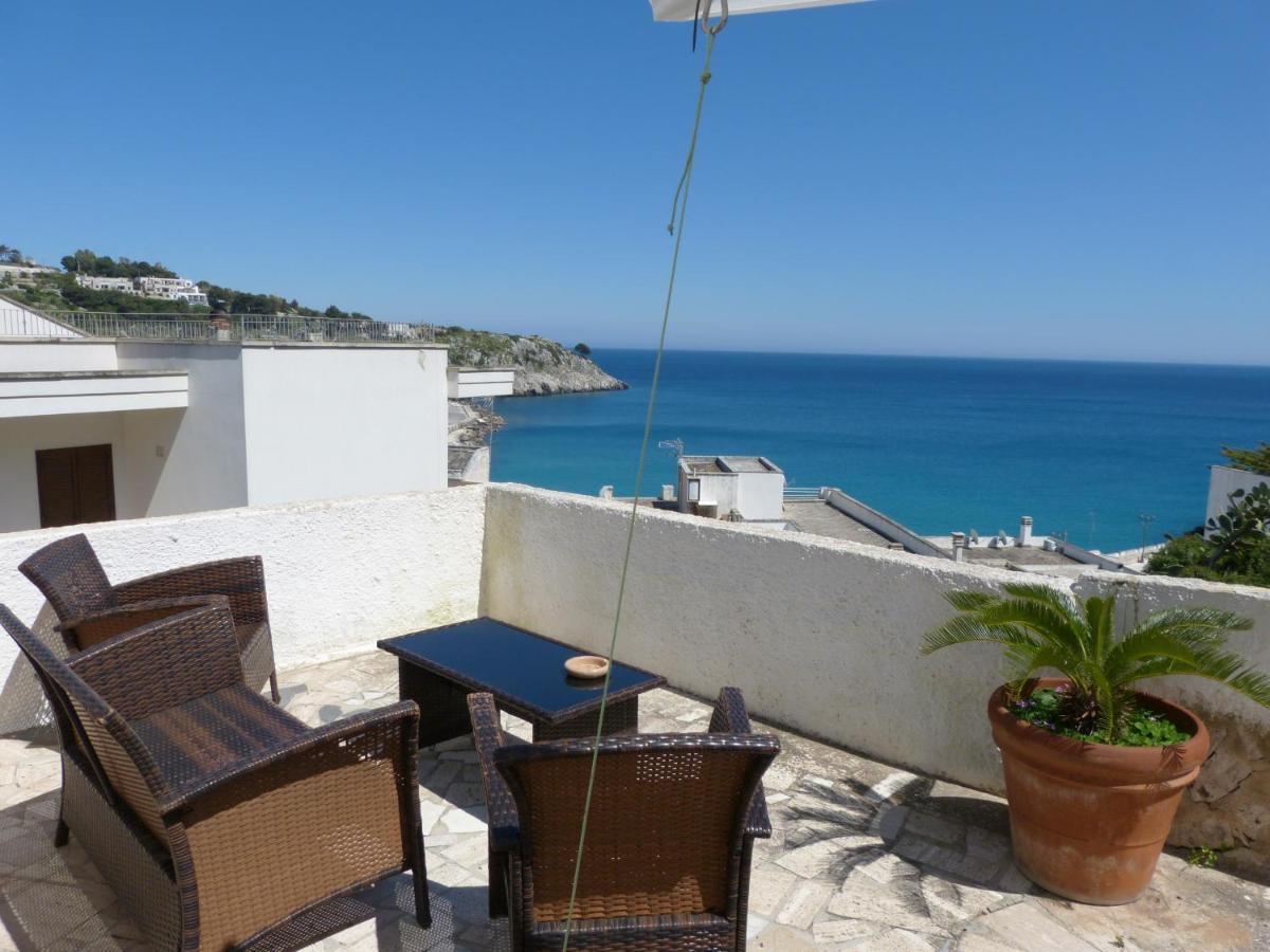 Casa Vacanze Vincenzo E Rosanna Castro  Exterior photo